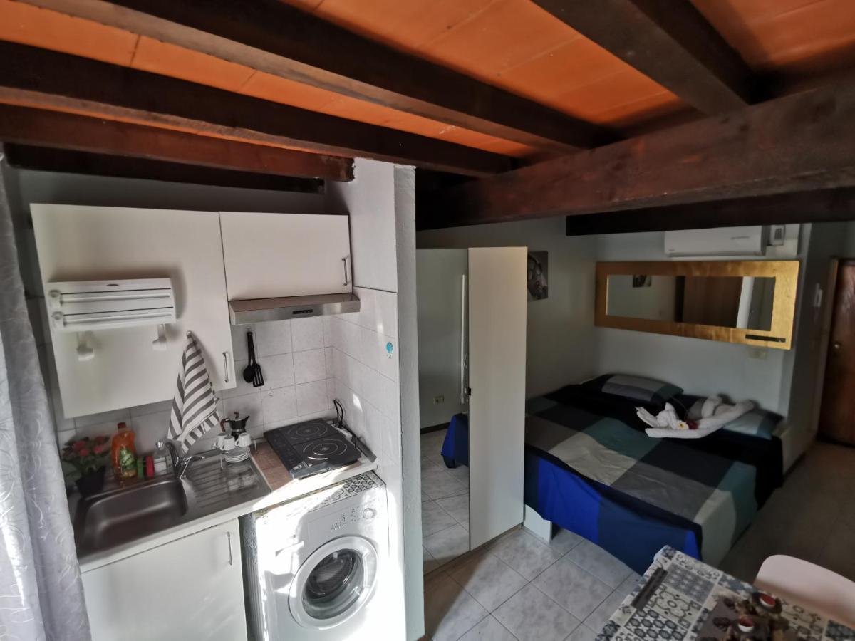 Piccola Stella Apartment Парма Екстериор снимка