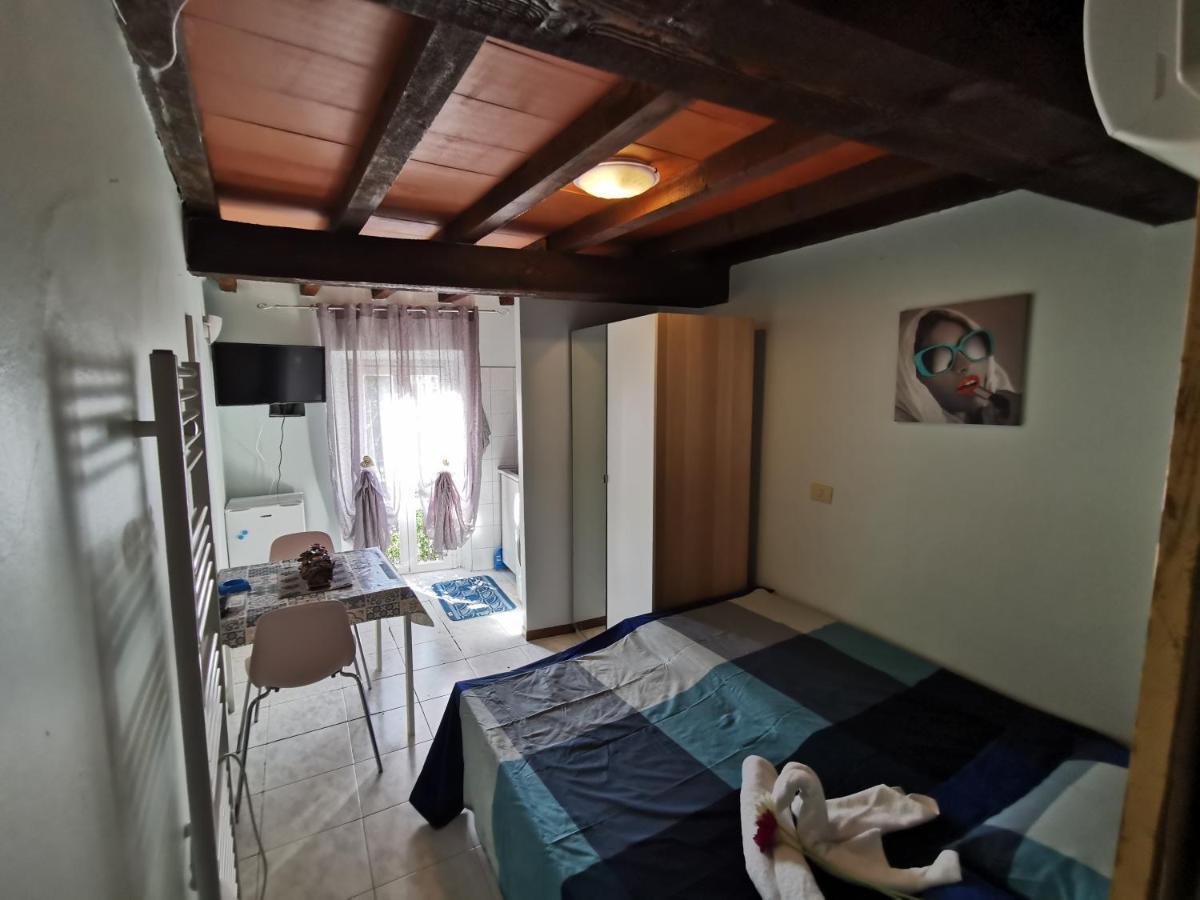 Piccola Stella Apartment Парма Екстериор снимка